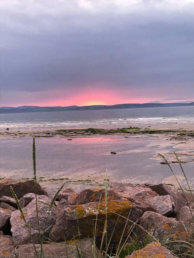 Ceol Na Mara Cottage By The Sea Nairn Exterior foto